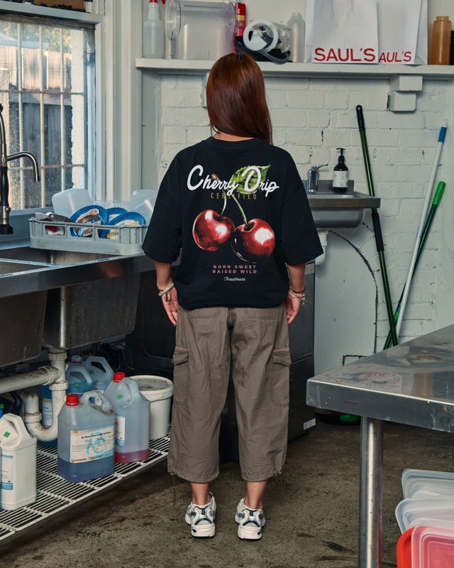 Cherry Drip Oversized Graphic Tee Unisex 90s Boxy Fit 100% Combed Cotton Threadheads